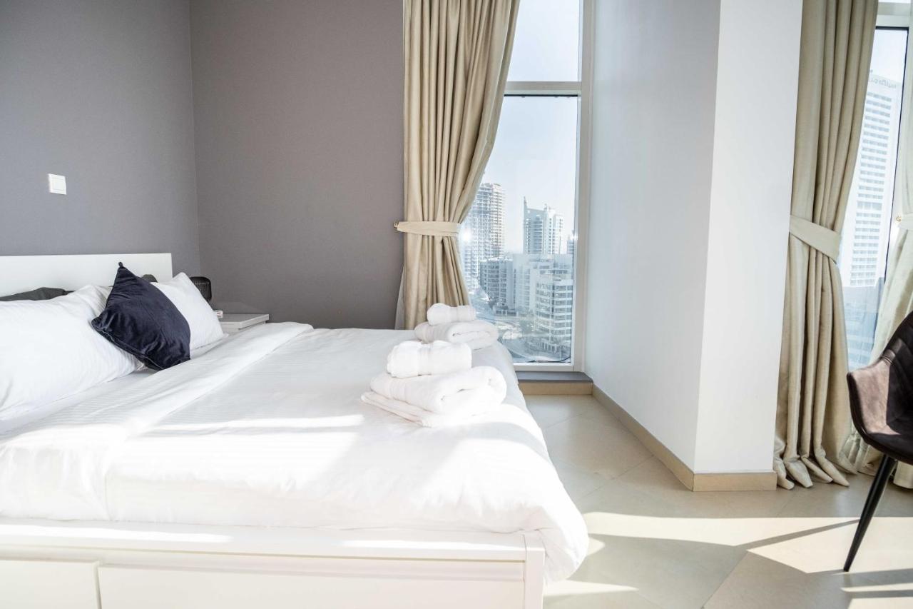 Daire Wsuites - Big Terrace With Beautiful Marina View *