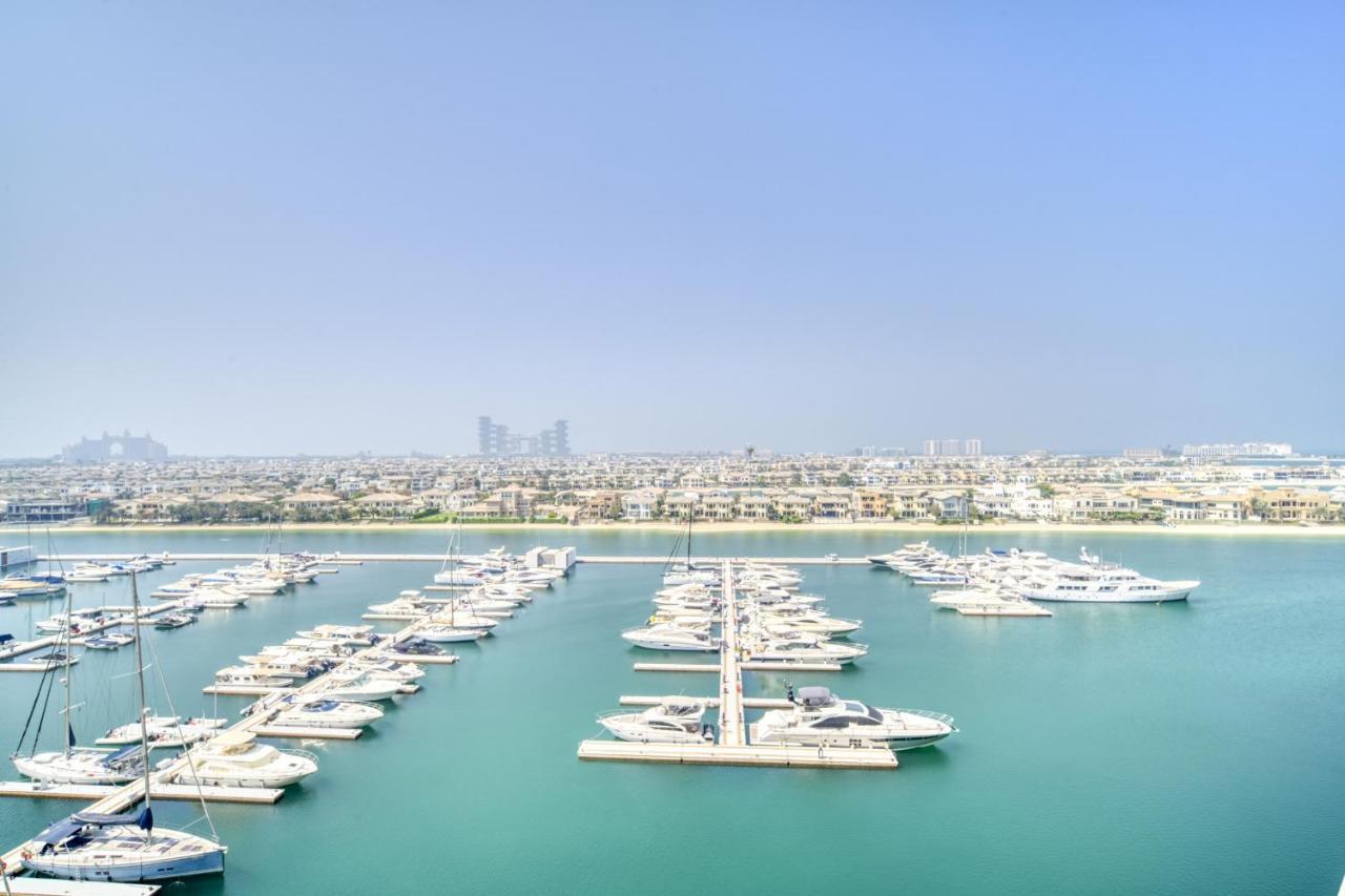 Tiara Residences, Palm Jumeirah - Mint Apartment
