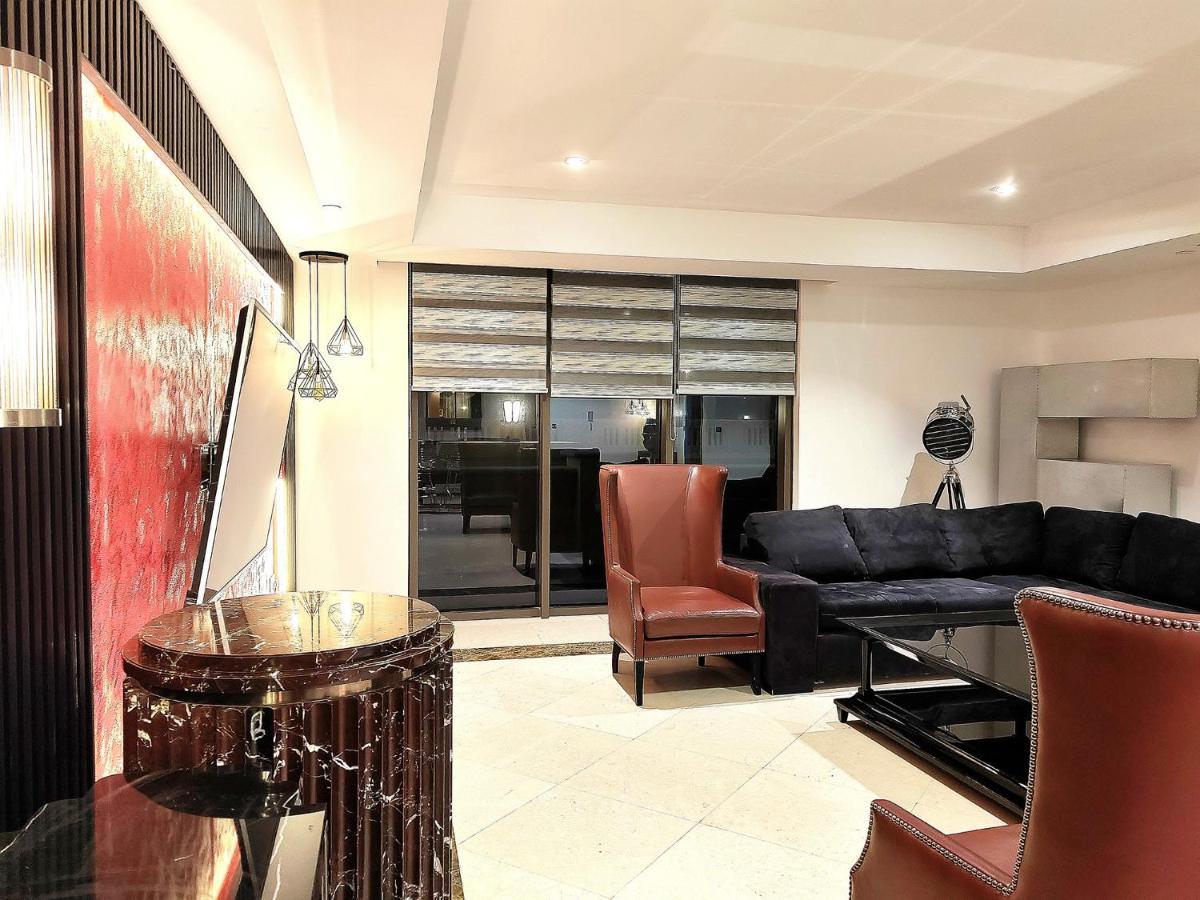Holiday home 6 Bedrooms In The Main Jbr Walk