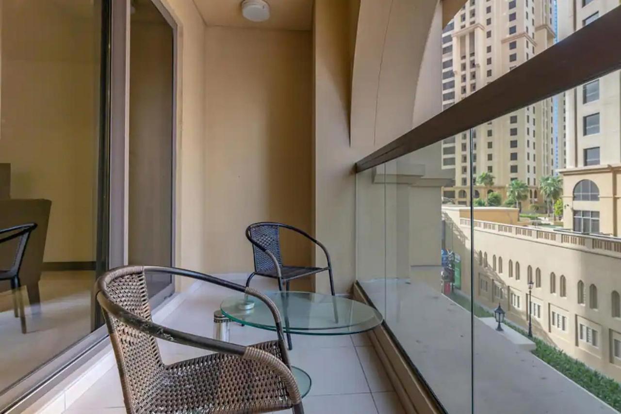 6 Bedrooms In The Main Jbr Walk *