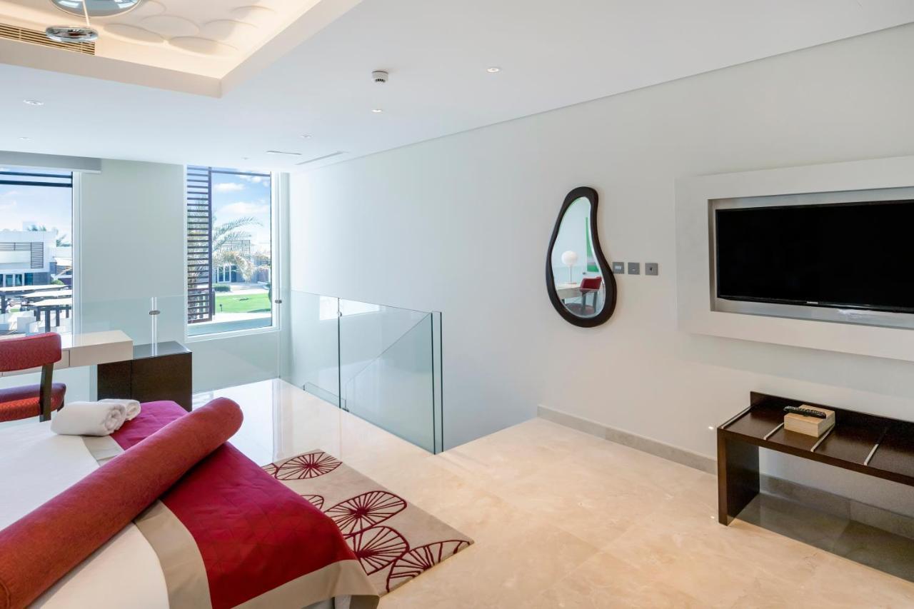 Fam Living - Sarai Beach Villas - Palm Jumeirah - Families Only Villa *