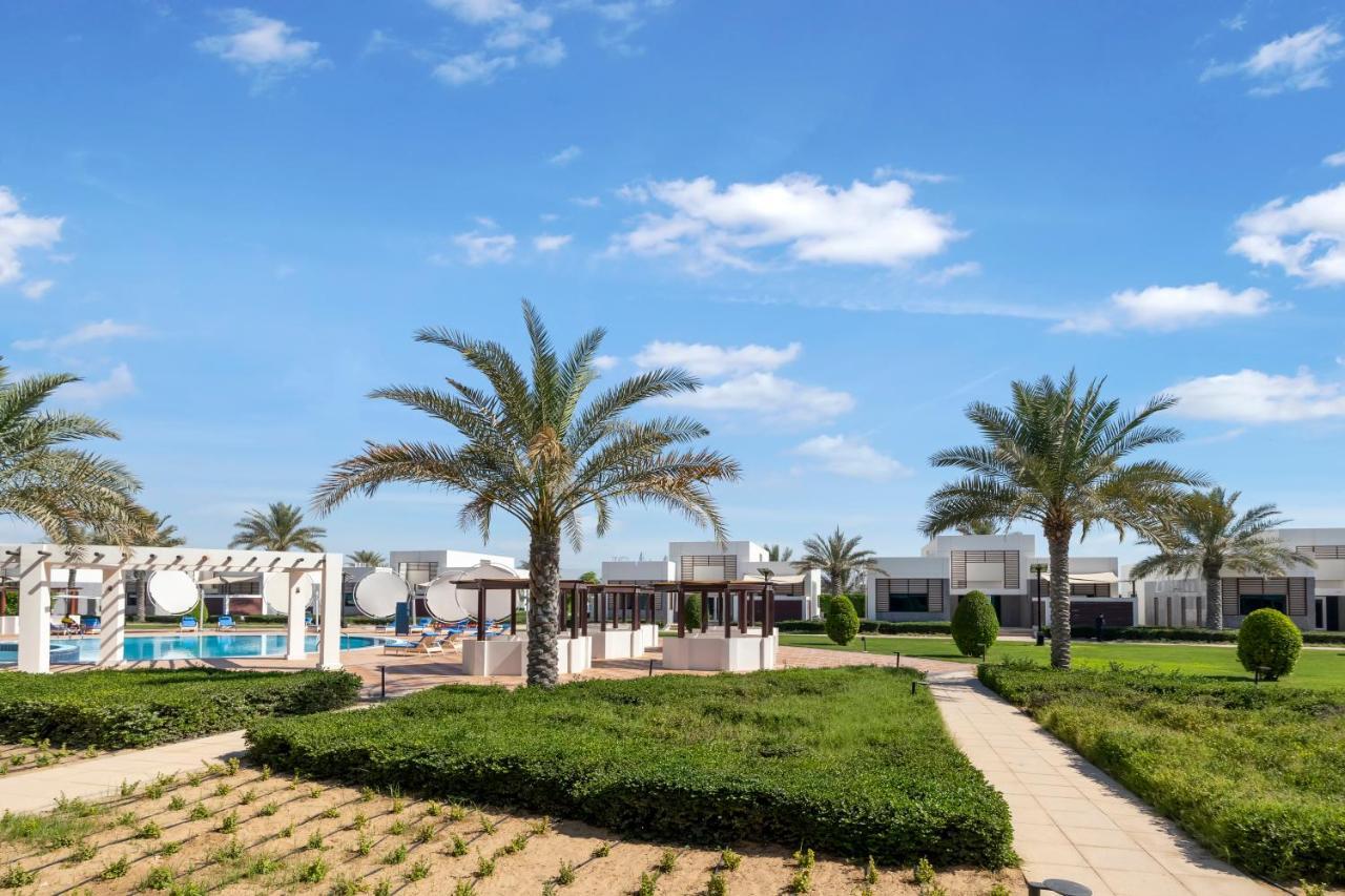 Fam Living - Sarai Beach Villas - Palm Jumeirah - Families Only Villa