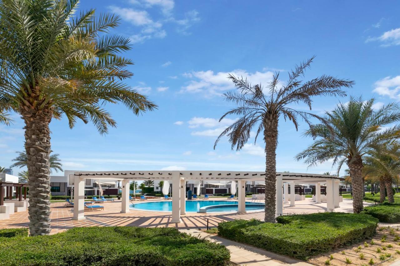 Villa Fam Living - Sarai Beach Villas - Palm Jumeirah - Families Only *