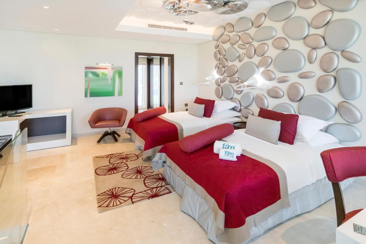 Villa Fam Living - Sarai Beach Villas - Palm Jumeirah - Families Only Dubai