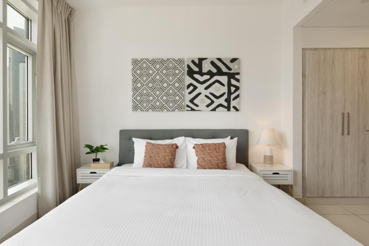 Maison Privee - Apt With Danish Twist & Burj Khalifa Views Dubai