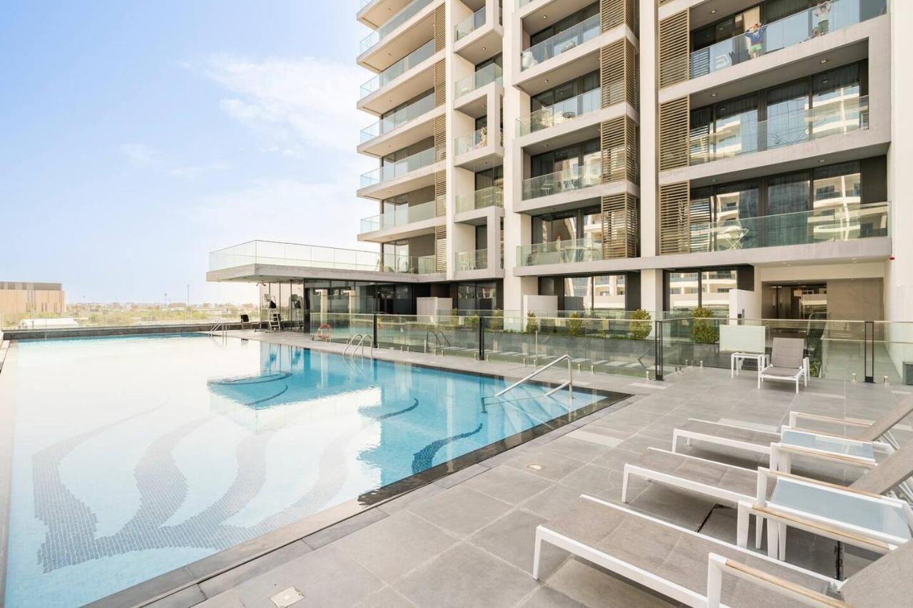 Luxurious 1-bedroom In Hills * Dubai