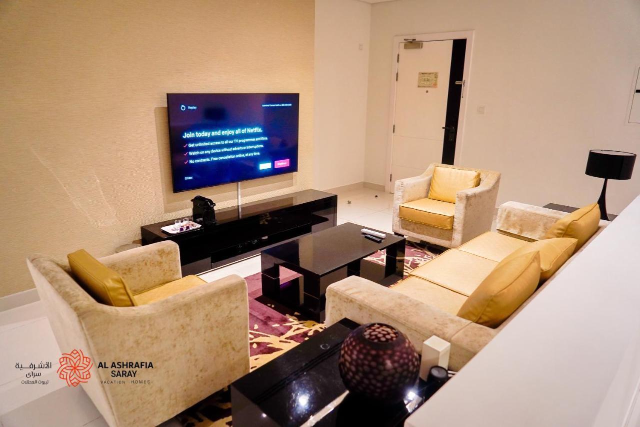 Al Ashrafia Saray Magnificent 3br Canal Views * Dubai