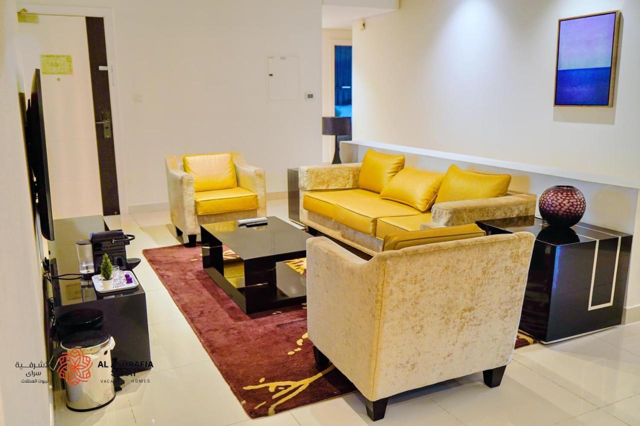 Al Ashrafia Saray Magnificent 3br Canal Views Apartment Dubai
