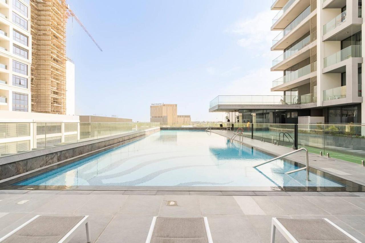 Luxurious 1-bedroom In Hills * Dubai