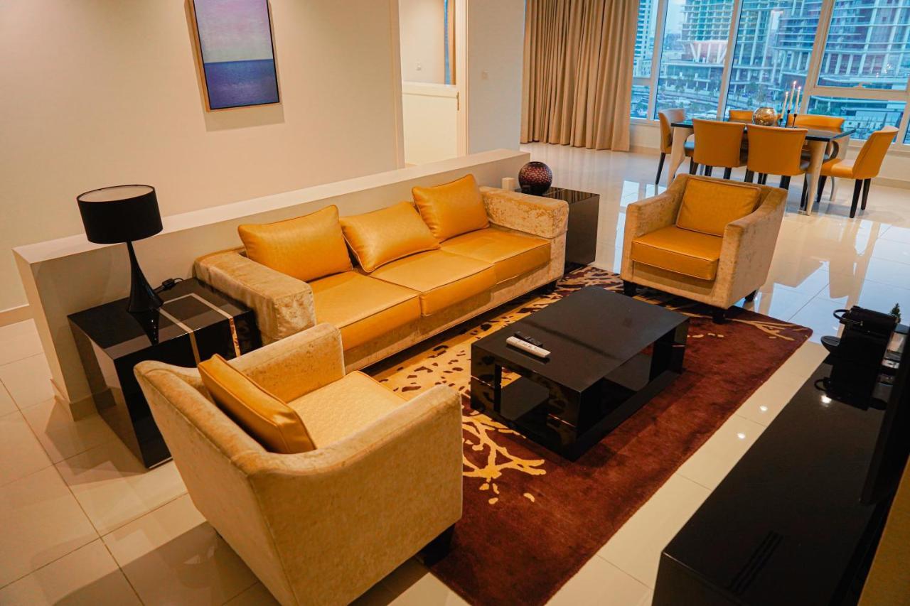Al Ashrafia Saray Magnificent 3br Canal Views Apartment Dubai