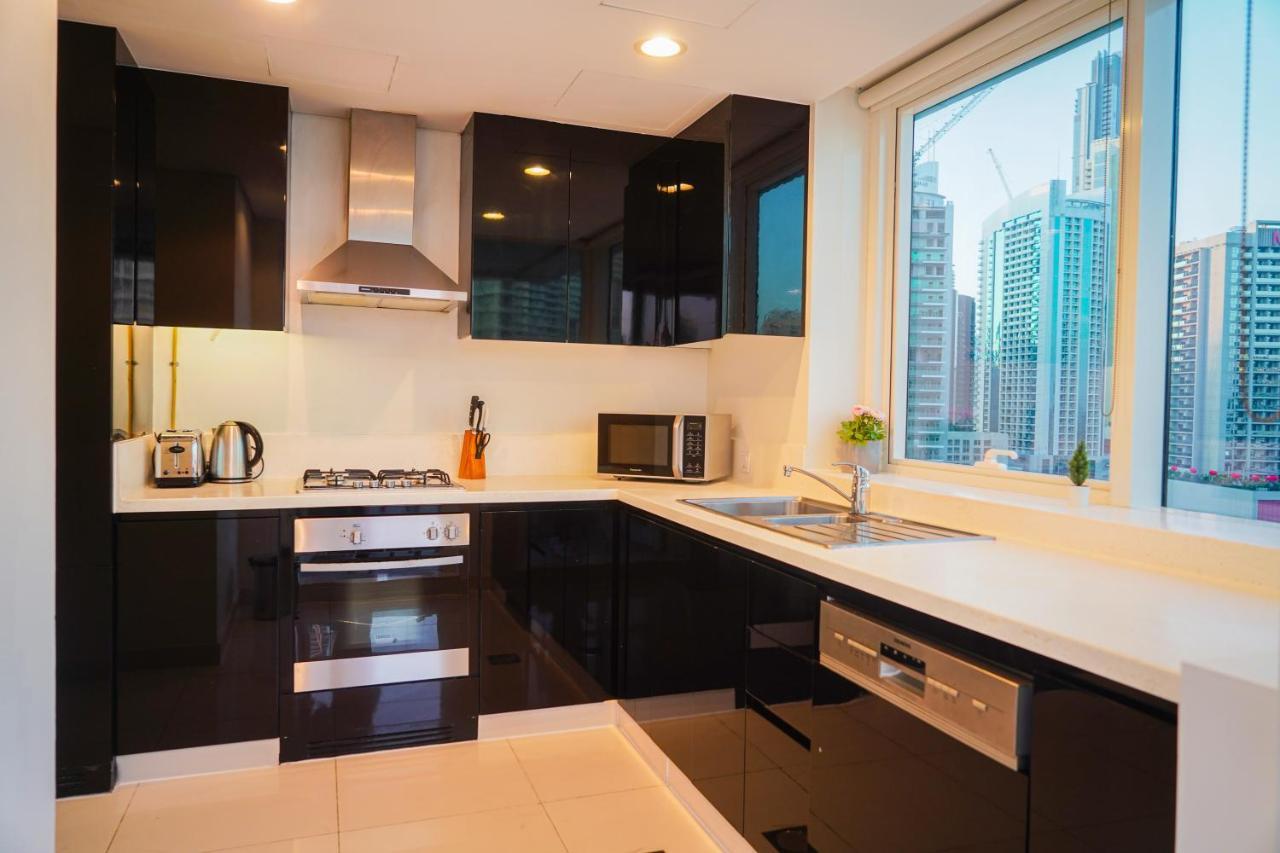 Al Ashrafia Saray Magnificent 3br Canal Views
