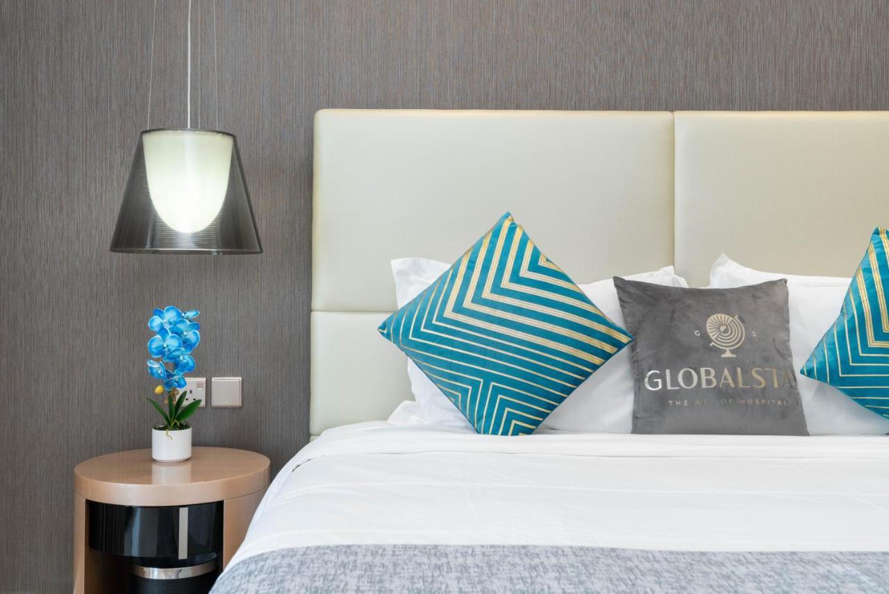 Globalstay Damac Towers By Paramount In Business Bay *