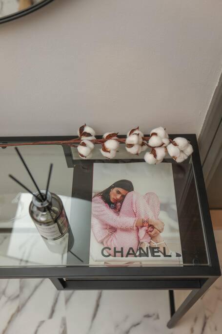 Downtown French Chic * Dubai