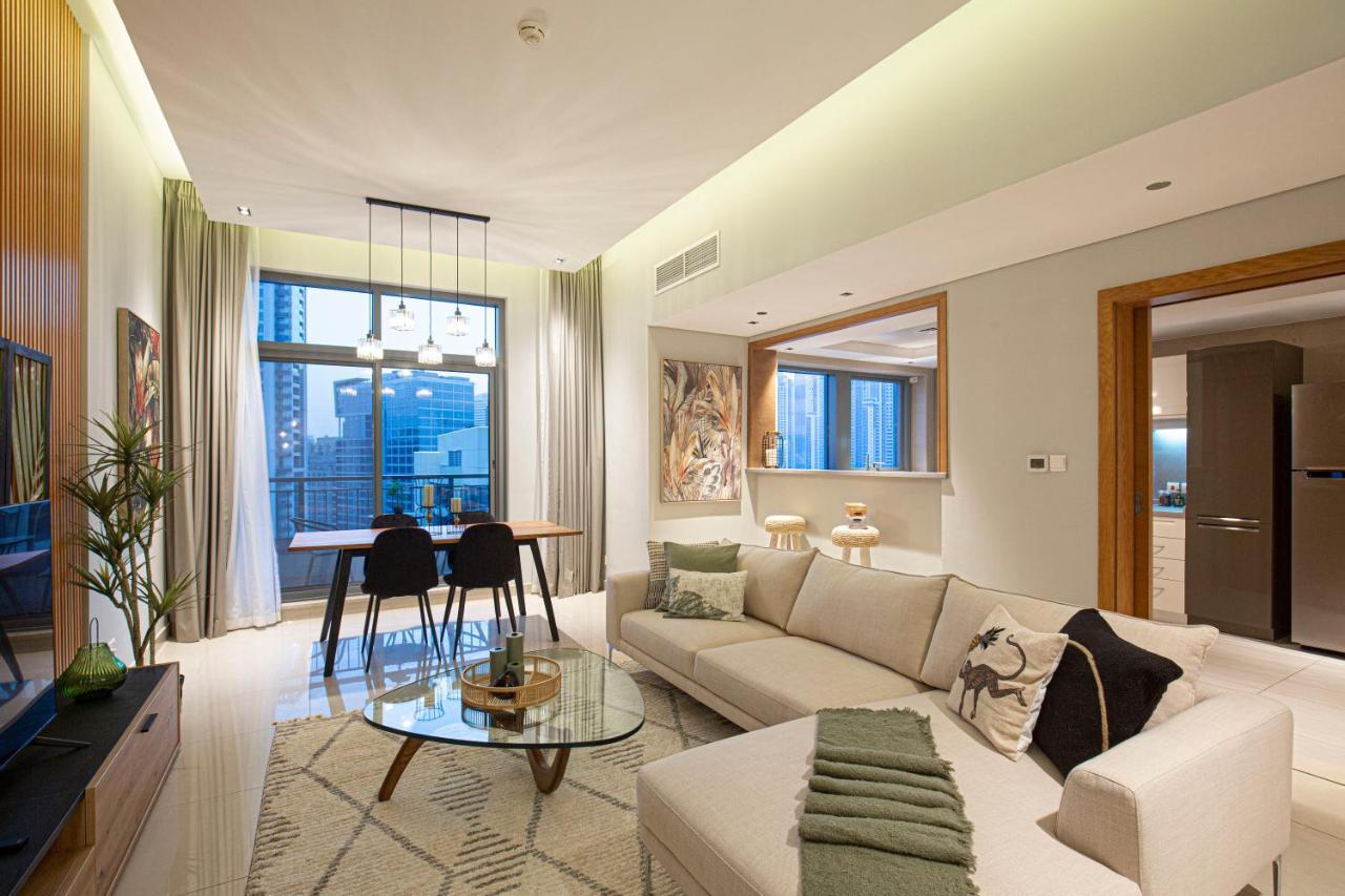 Luxury Oasis 2 Bed In Downtown 7 Mins To Mall Dubai