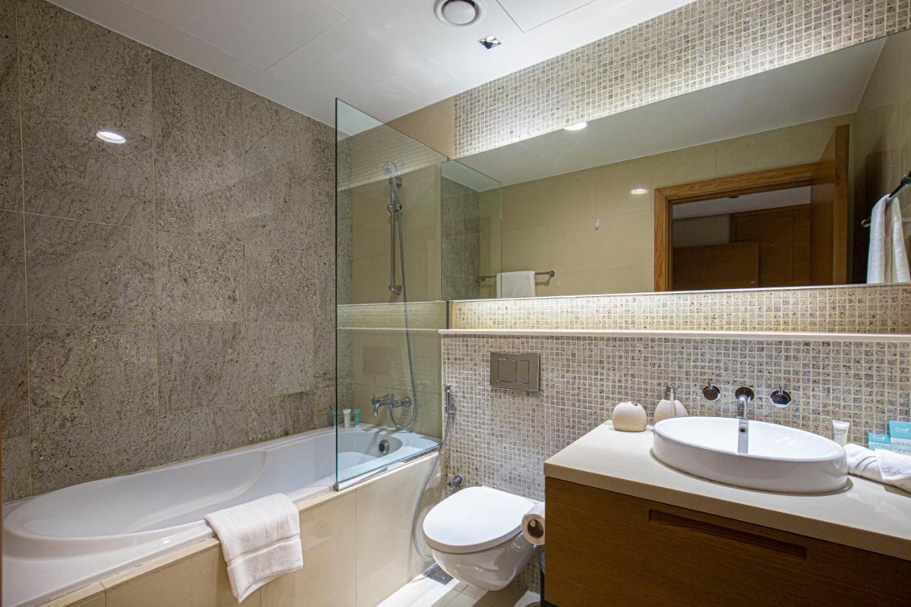 Luxury Oasis 2 Bed In Downtown 7 Mins To Mall Daire *