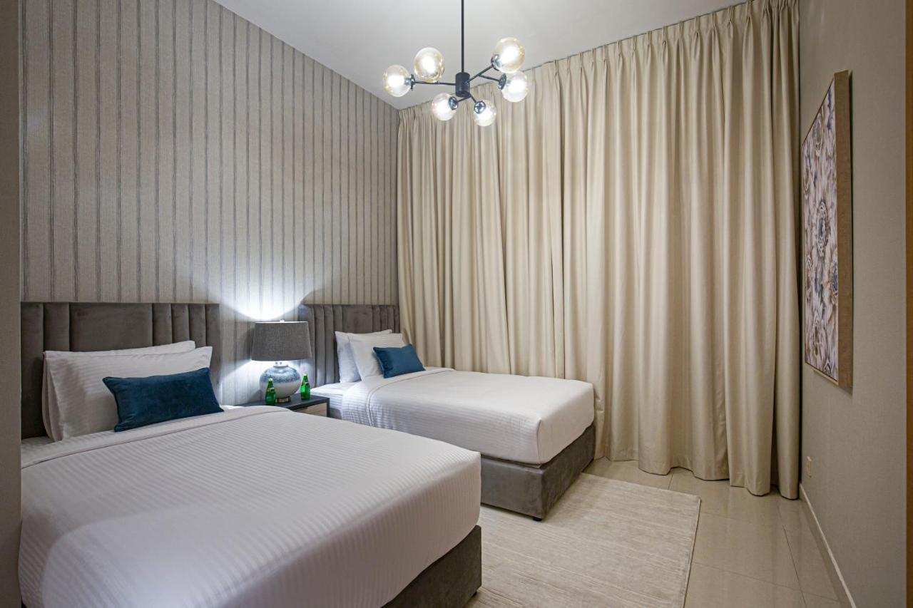 Luxury Oasis 2 Bed In Downtown 7 Mins To Mall Daire