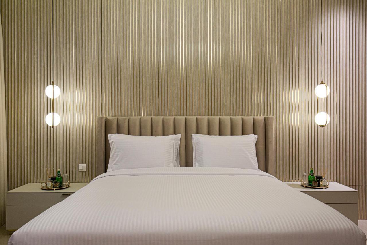 Luxury Oasis 2 Bed In Downtown 7 Mins To Mall Daire