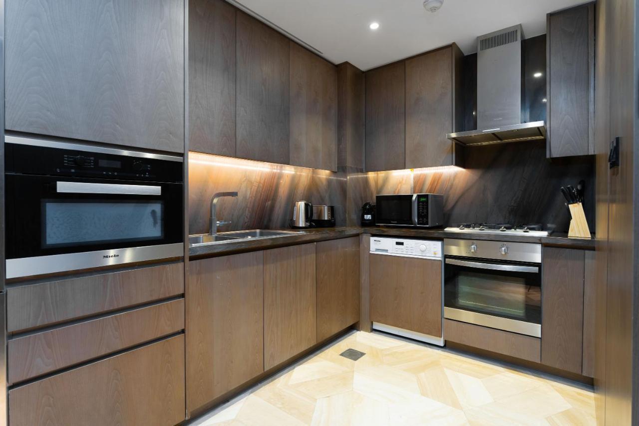 Apartment Maison Privee - Glamourous With Sea Views At Five Palm Dubai