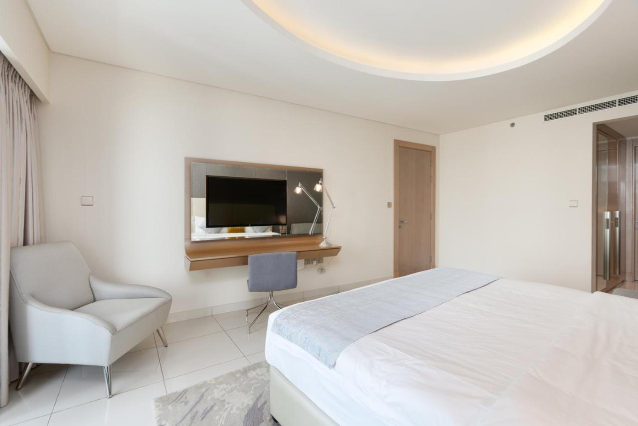 Globalstay Damac Towers By Paramount In Business Bay Apartment