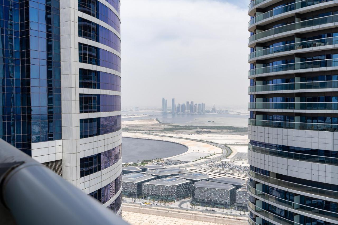 Globalstay Damac Towers By Paramount In Business Bay