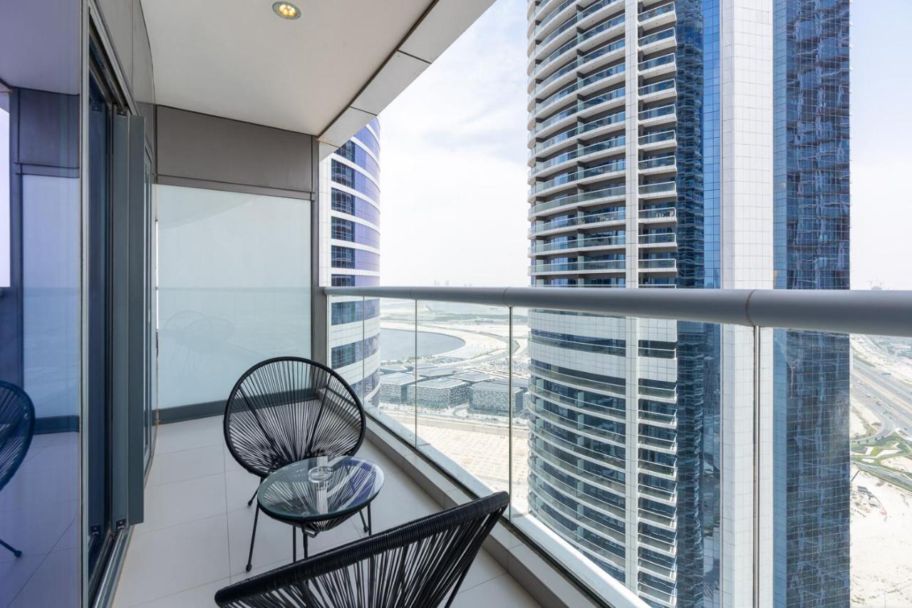 Globalstay Damac Towers By Paramount In Business Bay *
