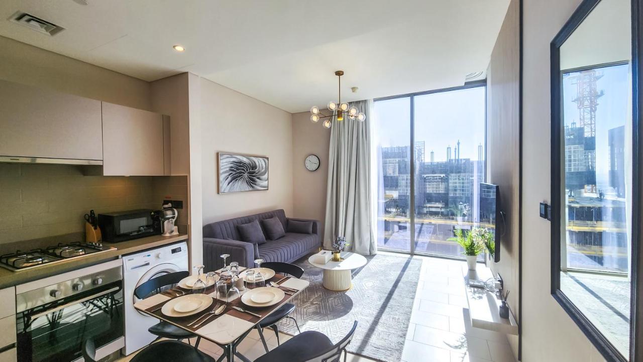 By Latinem Luxury 1br Cvr A2006 Near Burj Khalifa