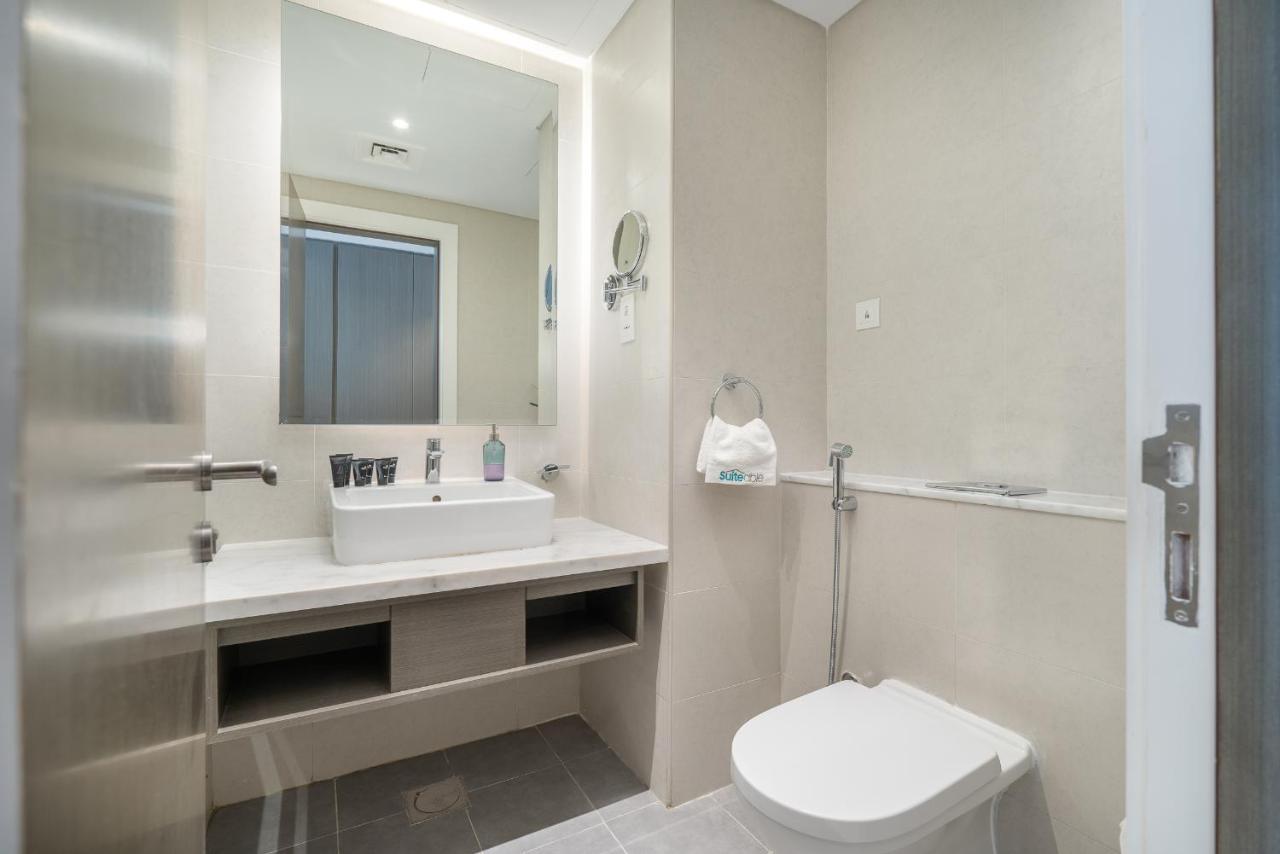 Spectacular Burj Khalifa View Service Apartment