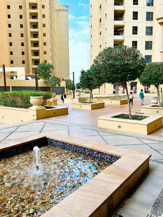 Apartment Jewellery Homes In Amwaj 4 With Direct Access Dubai