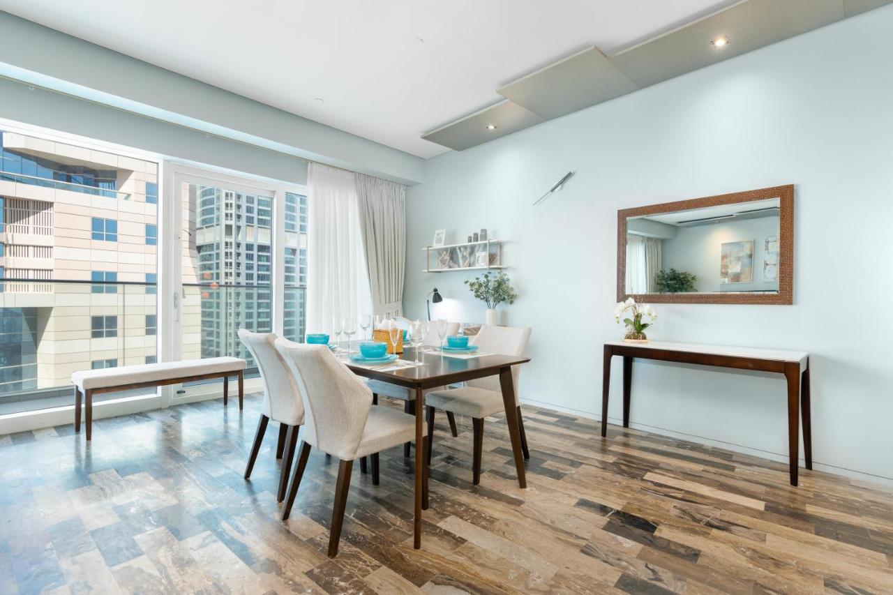 Apartment White Sage - Fendi With Full Palm Jumeirah View Dubai