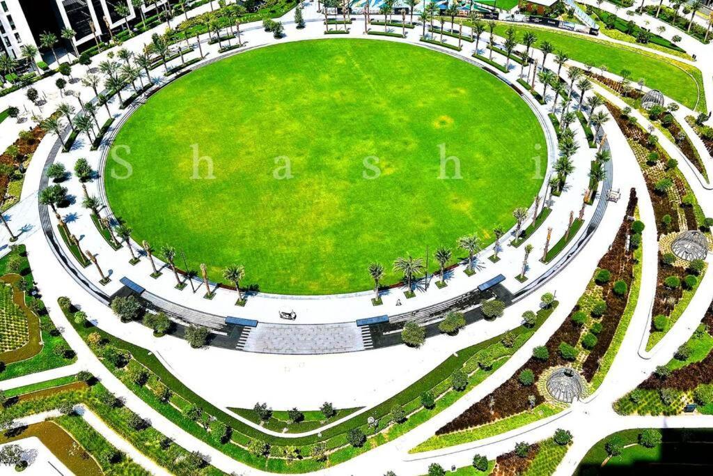 The Shrashi Suites, Creek Harbour - Paradise On The Island With Skyline & Burj Khaleefa View Dubai
