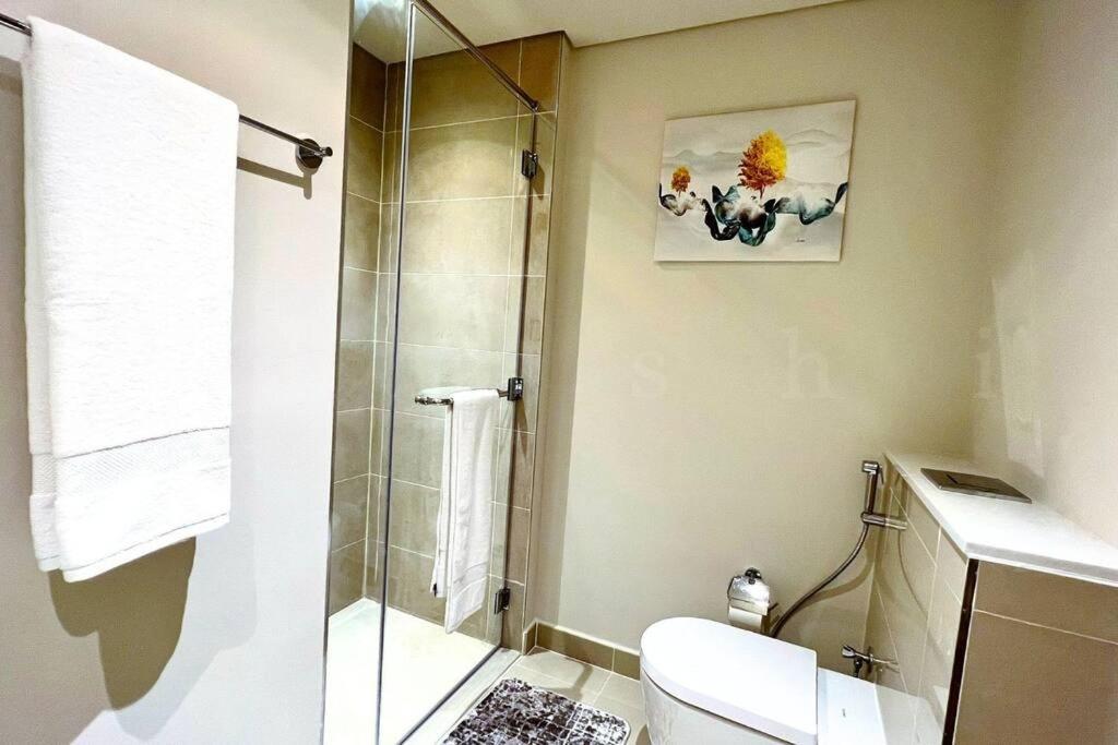 The Shrashi Suites, Creek Harbour - Paradise On The Island With Skyline & Burj Khaleefa View Holiday home Dubai