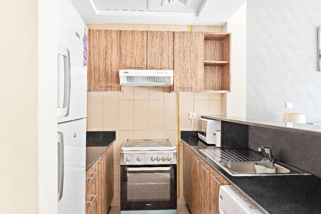 Daire Aliving Modern In Heart Of Downtown At Burj Al Nujoom-110 Dubai