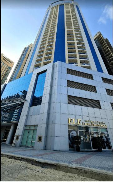 Daire Aliving Modern In Heart Of Downtown At Burj Al Nujoom-110 *