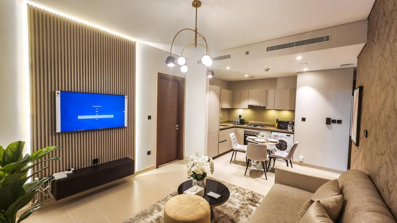 By Latinem Luxury 2br Holiday Cvr B407 Near Burj Khalifa Apartment *