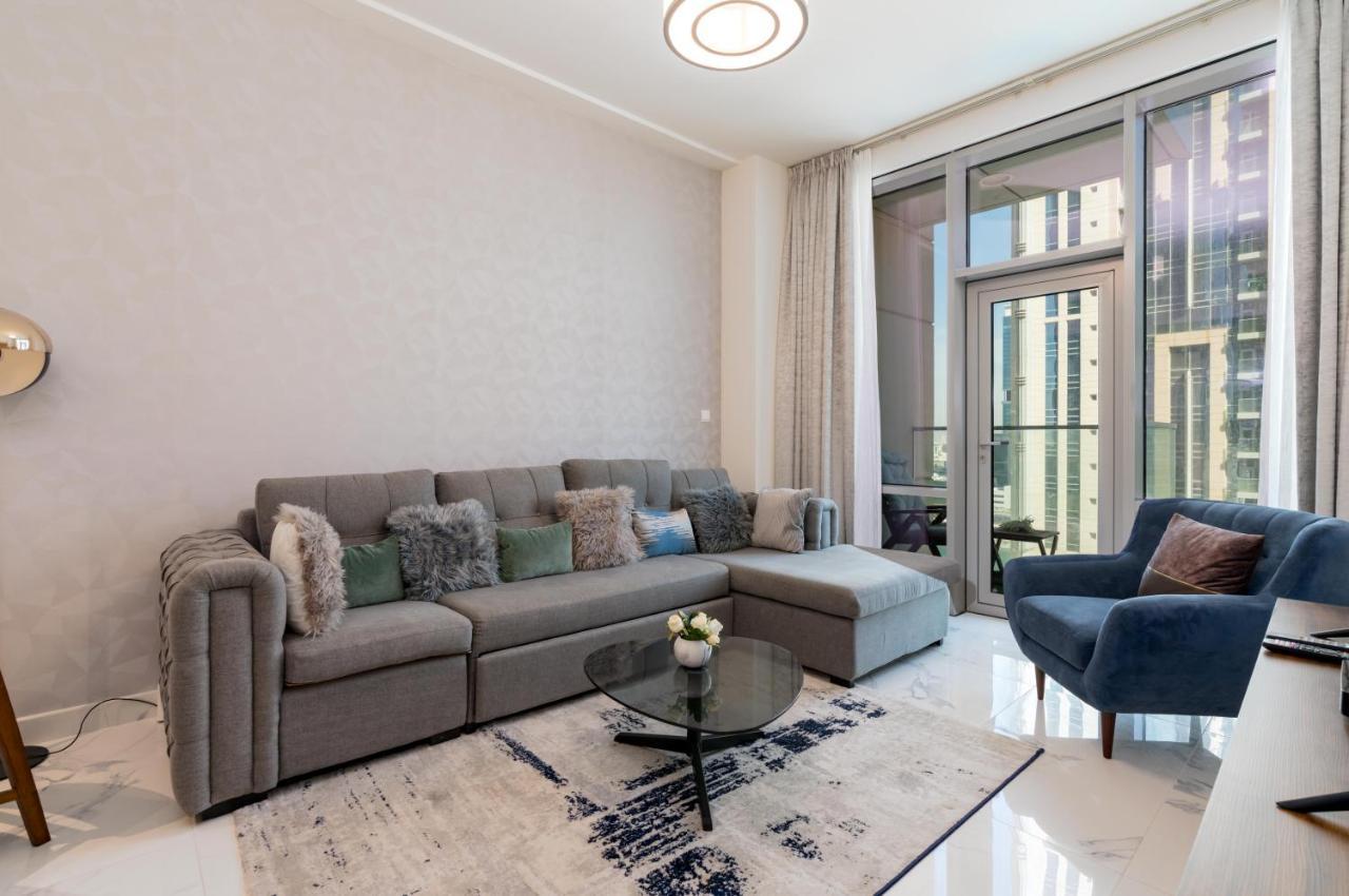 White Sage - Amna Tower * Dubai
