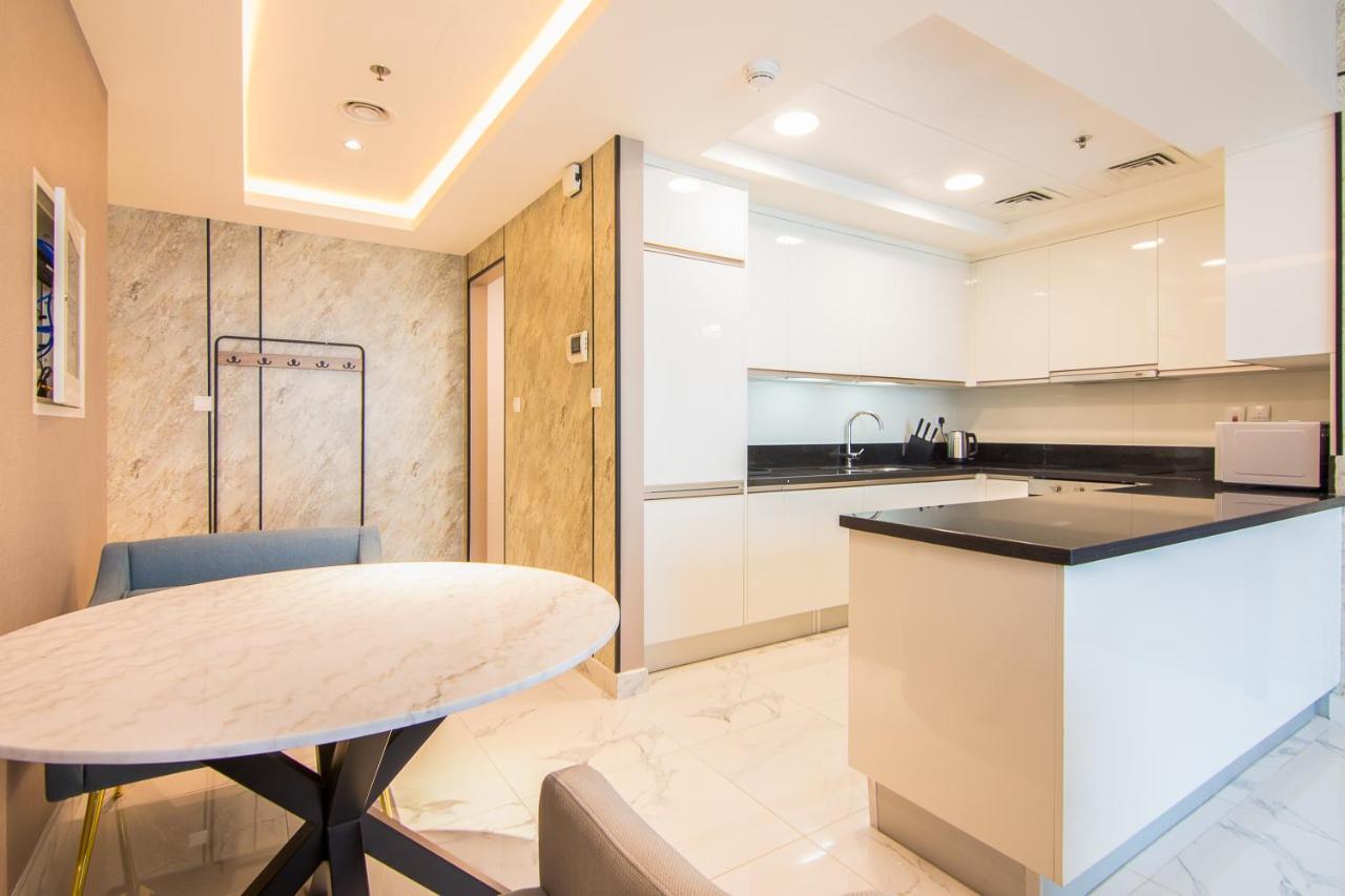 Stunning 1br Al Habtoor -meera Tower 1108 Apartment *