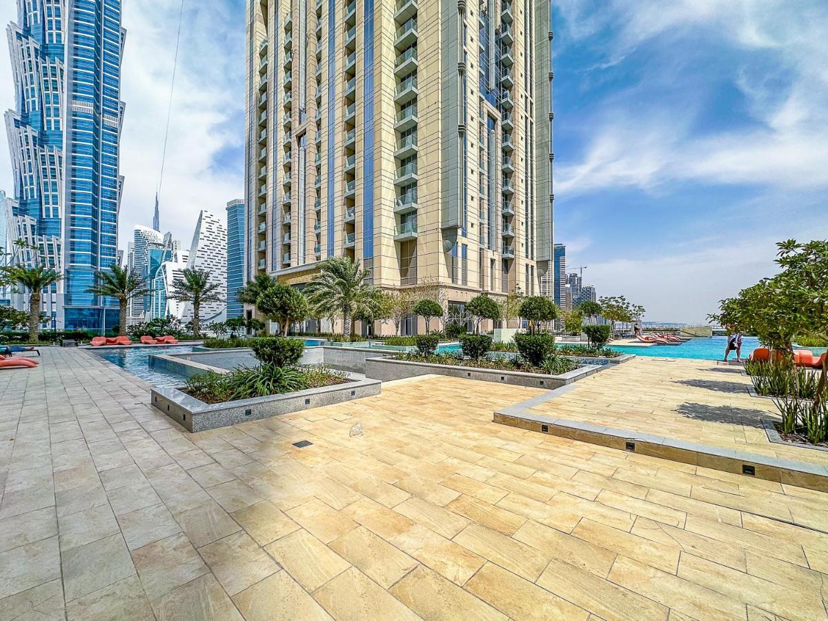 Stunning 1br Al Habtoor -meera Tower 1108