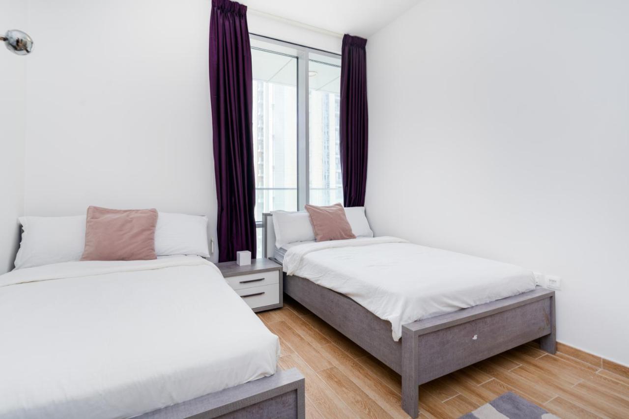 White Sage - Amna Tower Apartment Dubai