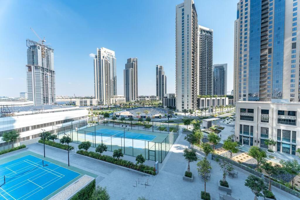 Vogue Waterfront Living - The Grand Creek Harbour Dubai