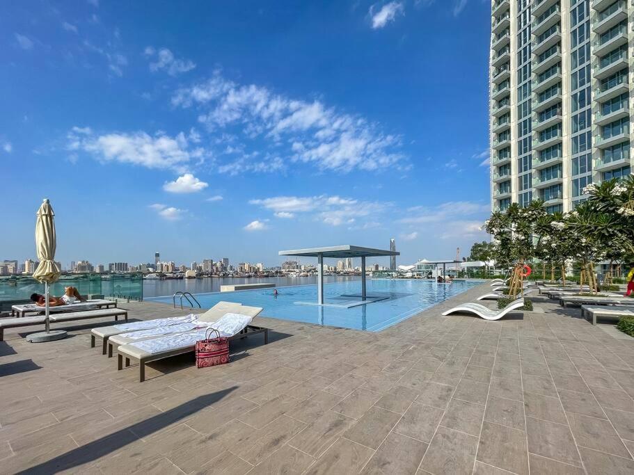 Apartment Vogue Waterfront Living - The Grand Creek Harbour