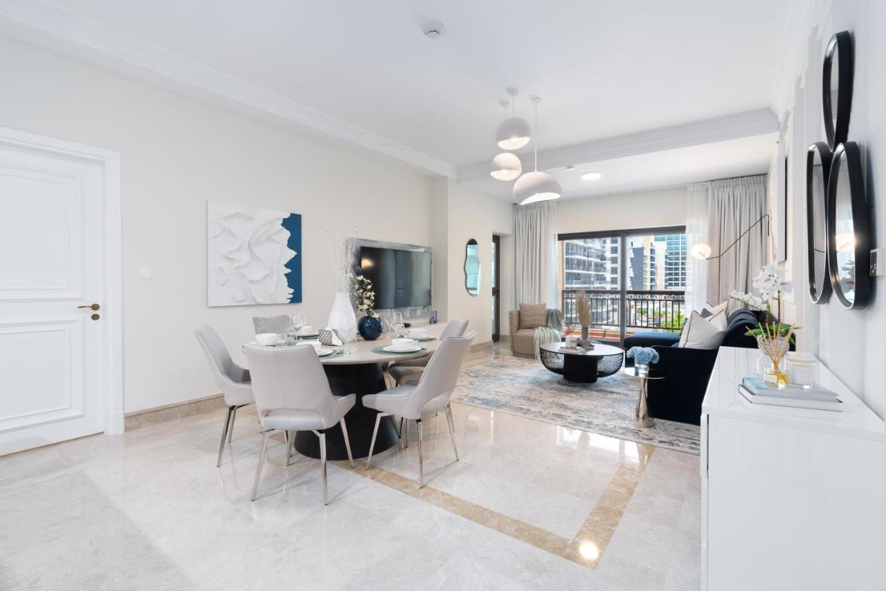 Apartment Ultimate / Fairmont Residences The Palm / Designer Luxury / Direct Access / Big Terrace / Partial Sea View Dubai