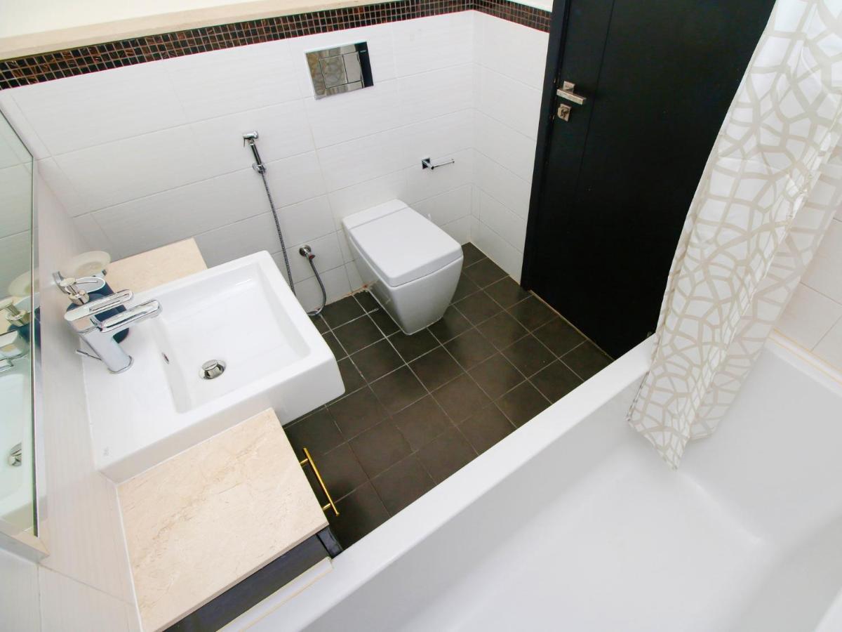 Apartment Rh- Living In Style, Large 1 Bedroom With Open Terrace, Marina *