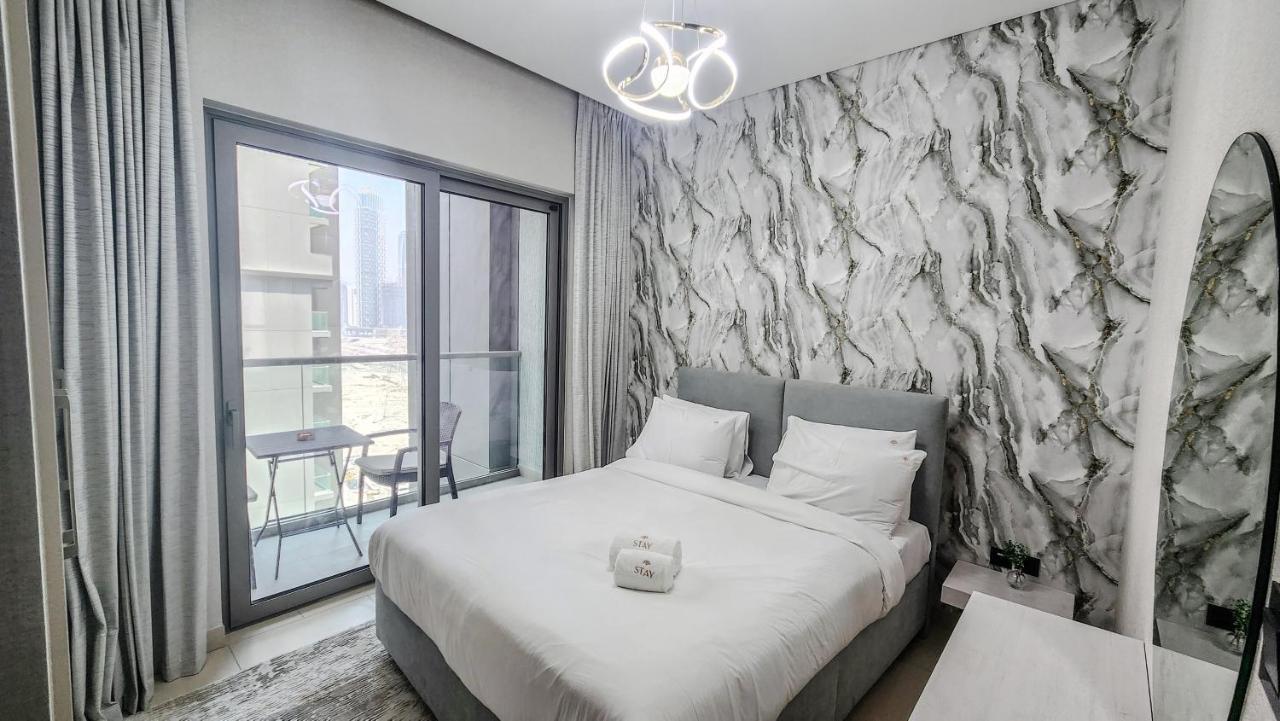 By Latinem Luxury 1br Holiday Cvr B1603 Near Burj Khalifa Dubai