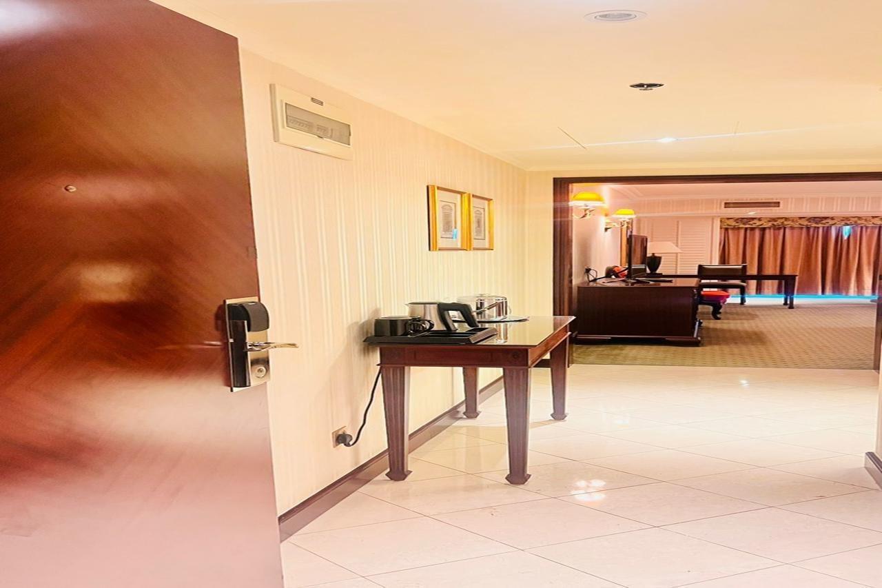The Bristol Otel Dubai