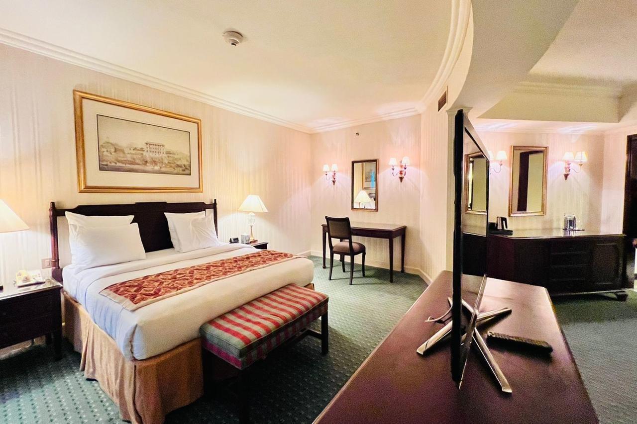 Otel The Bristol 4*
