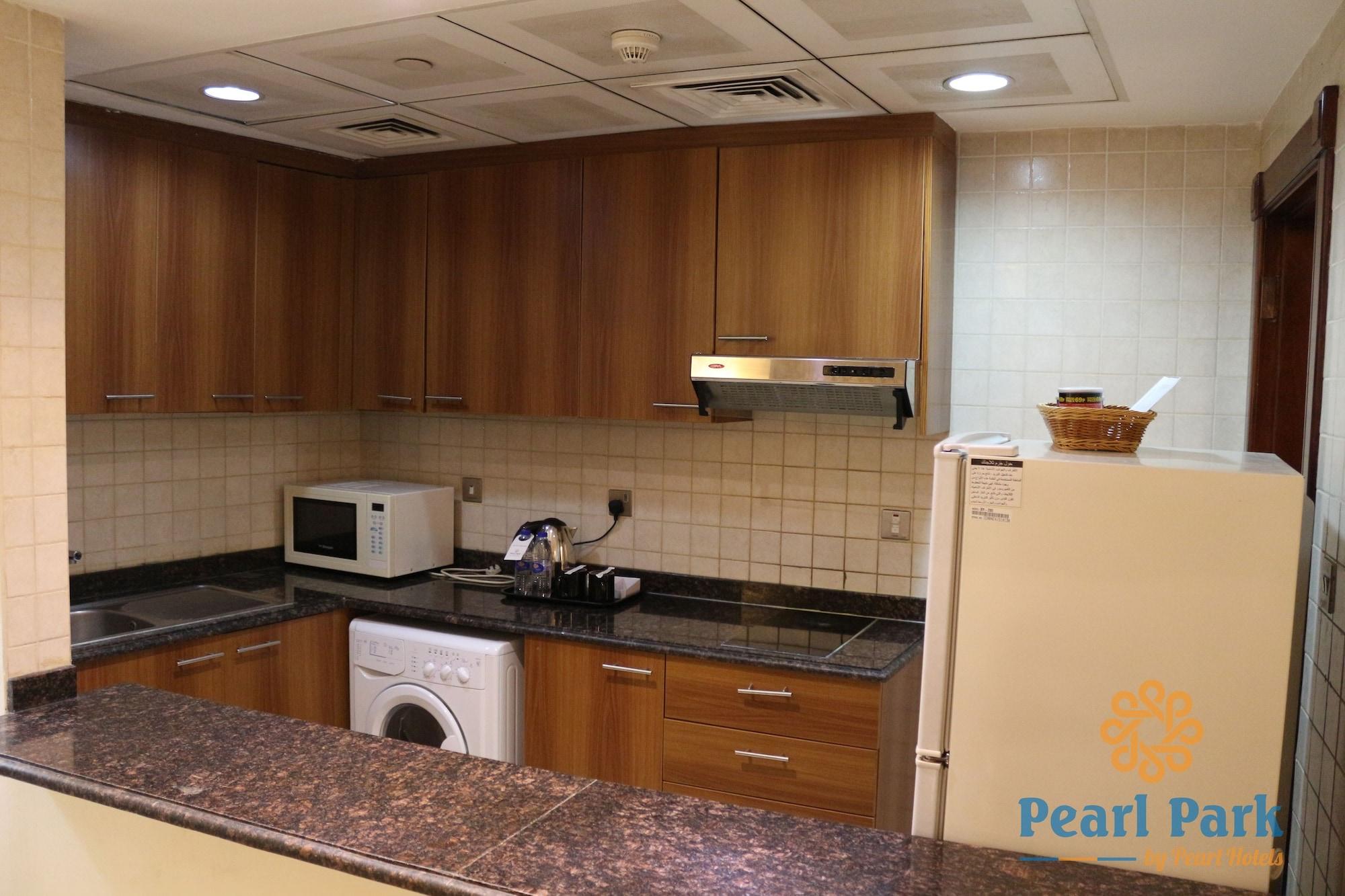 Pearl Executive Aparthotel