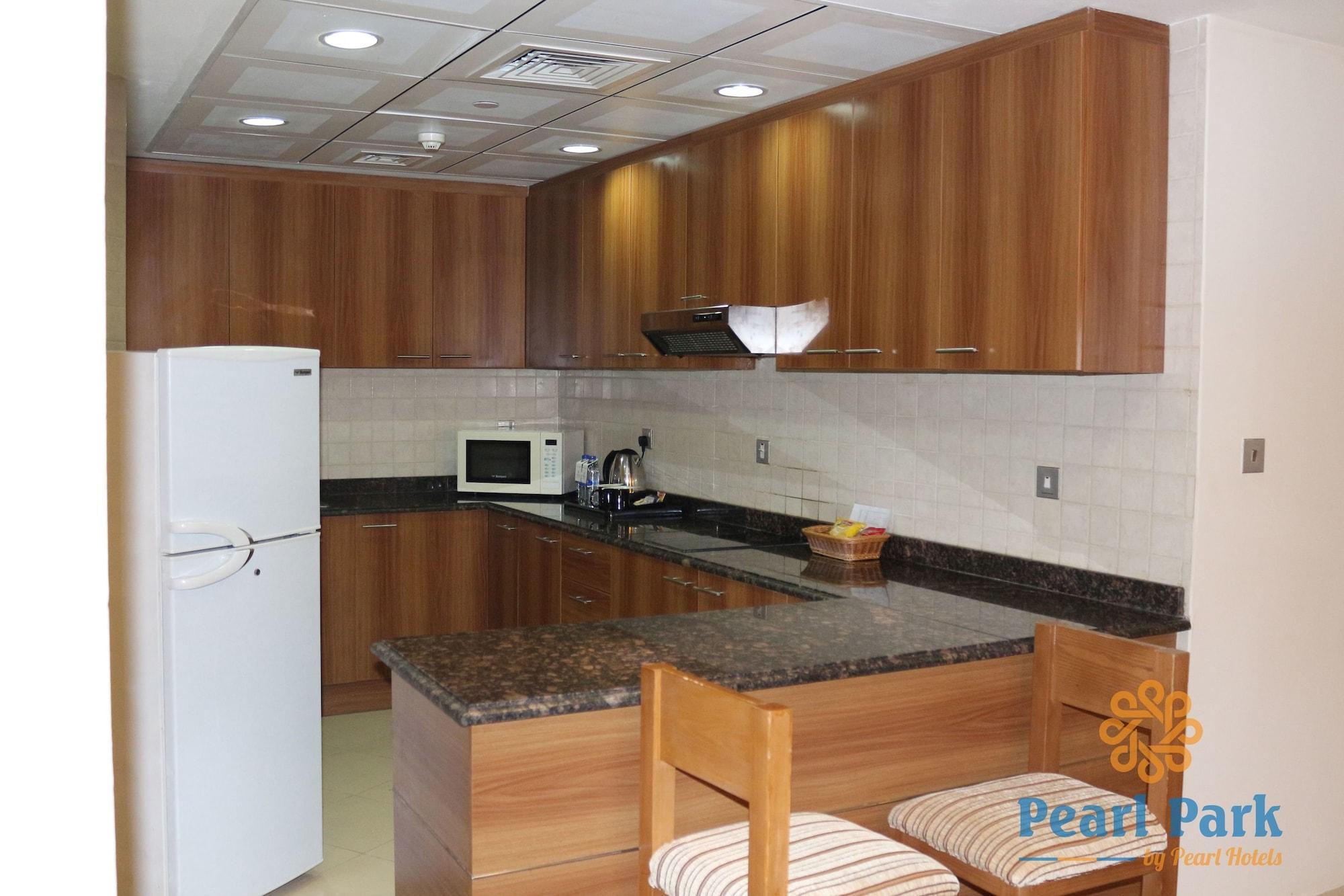 Pearl Executive Aparthotel