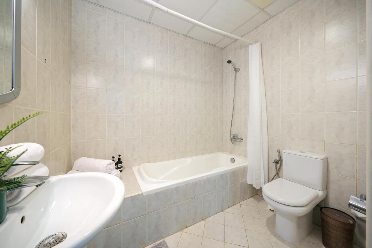 Spectacular 2br In Marina 10 Min Walk2beach Dubai