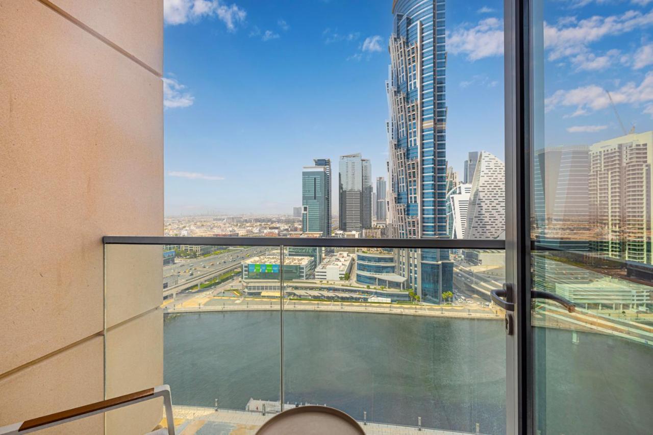 Daniels Canal View 1br In Meera Tower Dubai