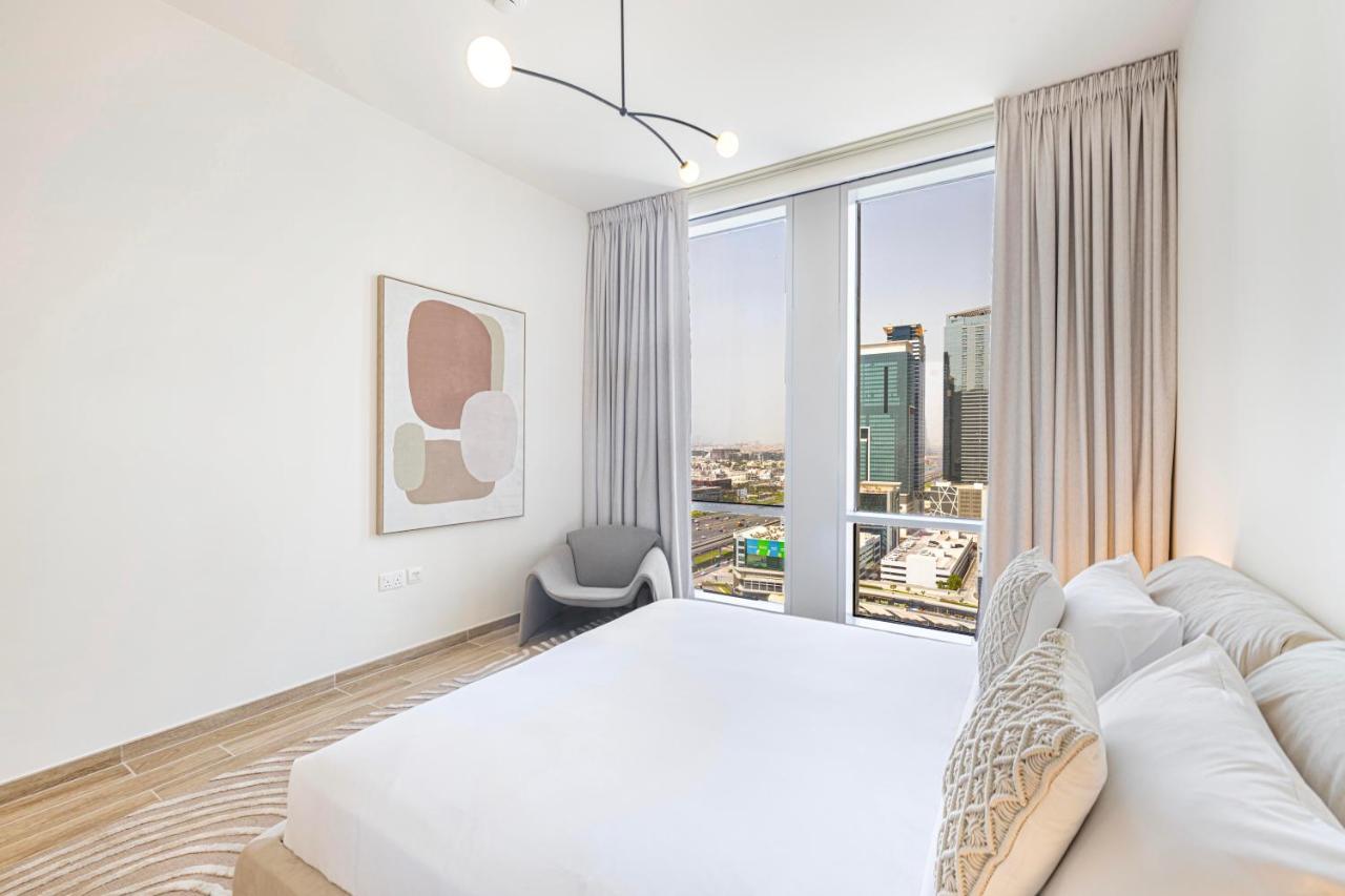 Apartment Daniels Canal View 1br In Meera Tower